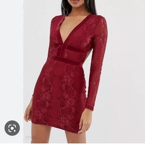 Prettylittlething  lacey open back deep vneck bodycon dress burgundy US 10 UK14